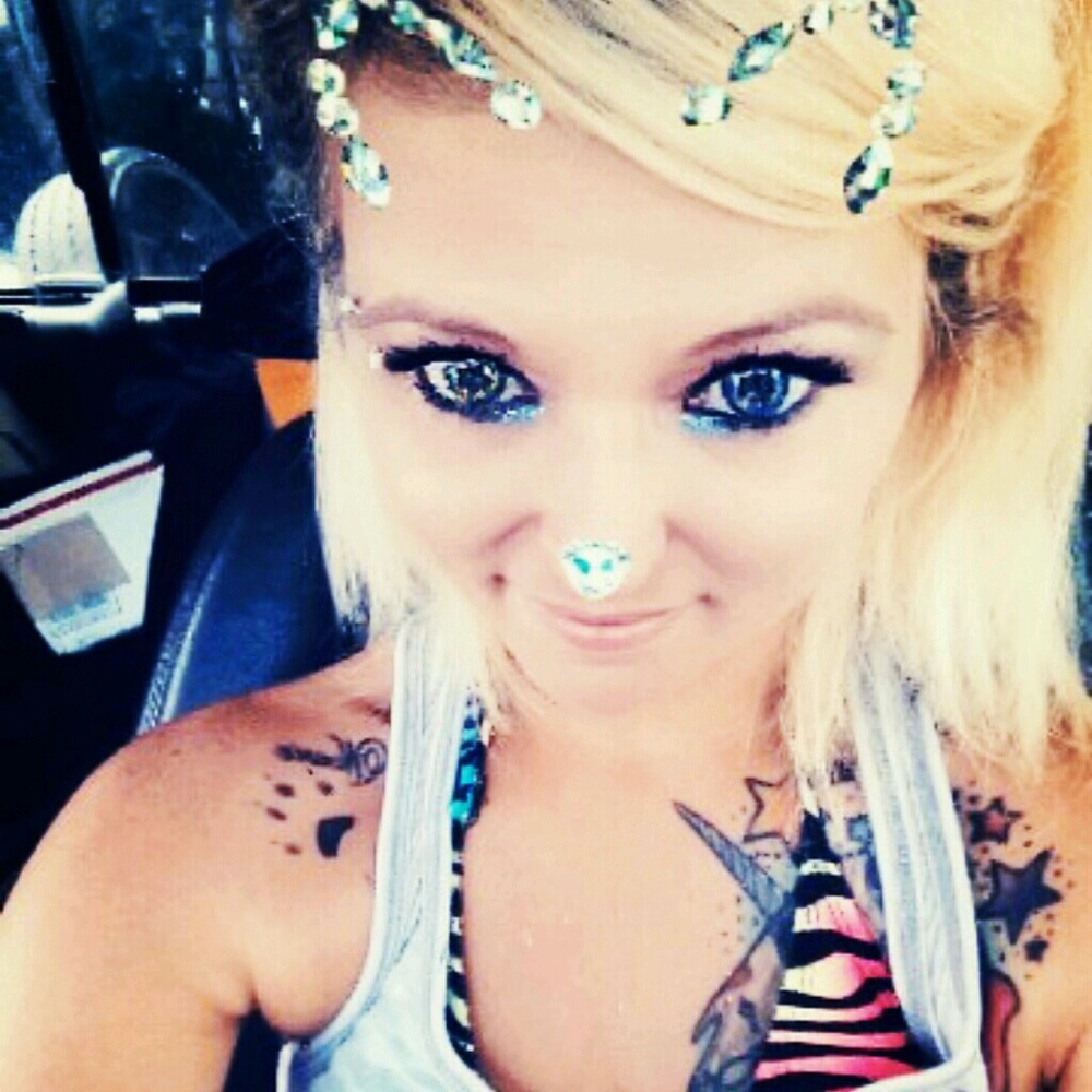 Meet your Posher, Mellissa